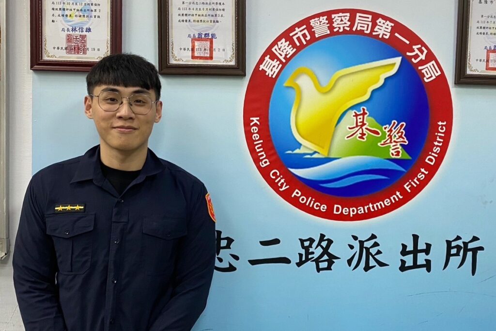 身障女子派出所前徘徊  暖警見狀關懷助平安返家