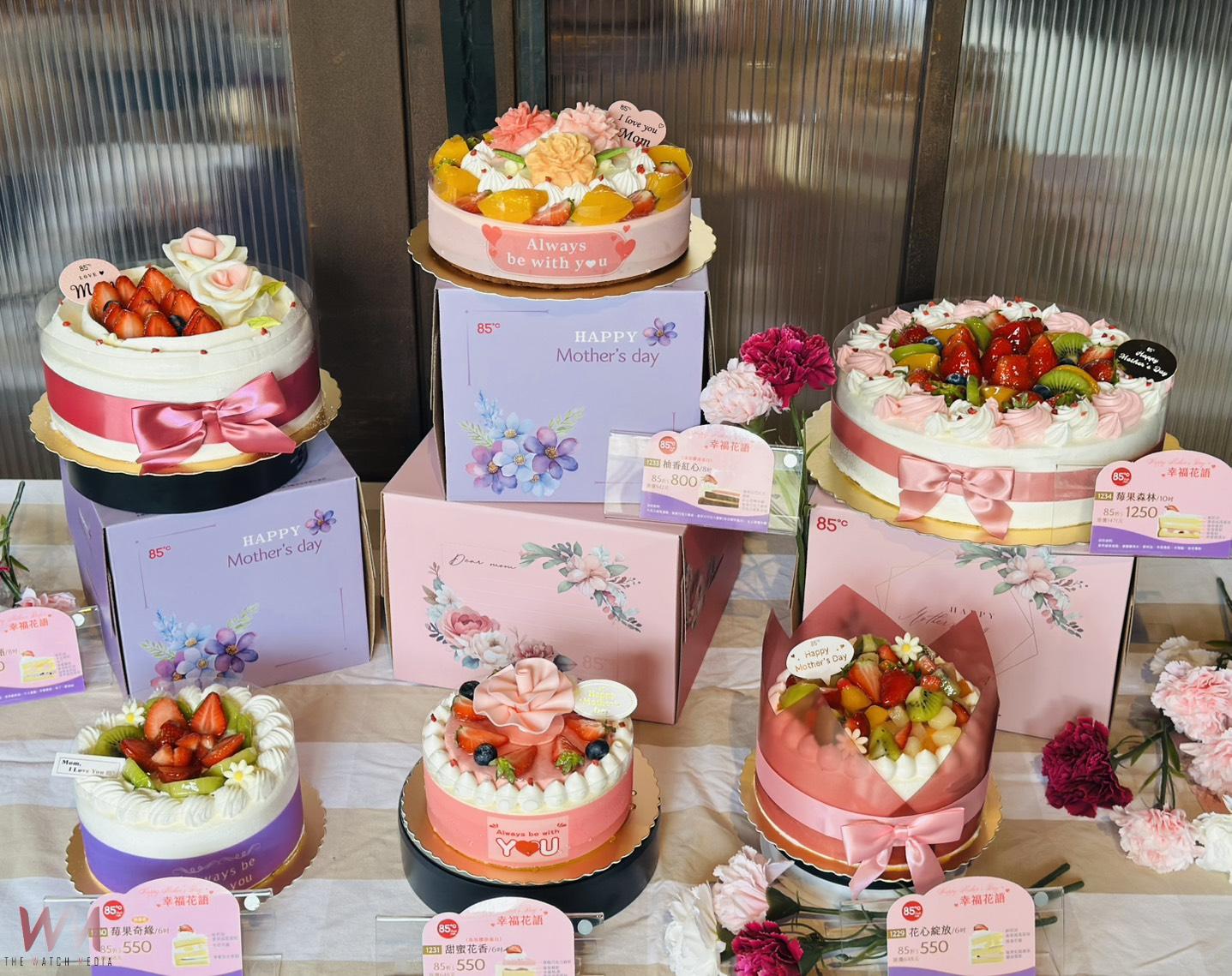 添加膠原蛋白 讓媽咪好Q彈 85℃母親節主題蛋糕「幸福花語」甜蜜上市 - https://www.watchmedia01.com