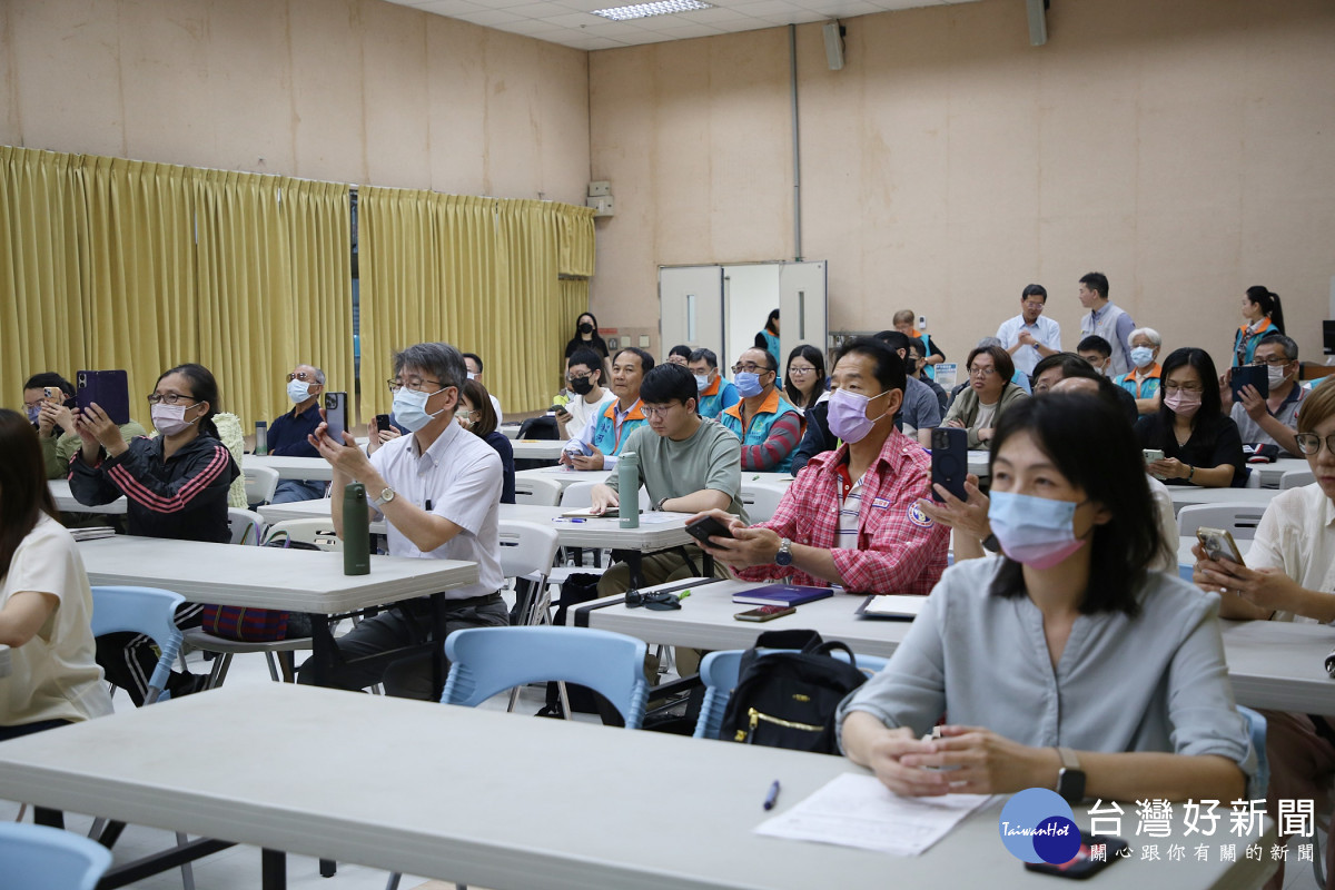 嘉義市政府、工策會與中華民國對外貿易發展協會台南辦事處共同舉辦專題講座／嘉義市府提供