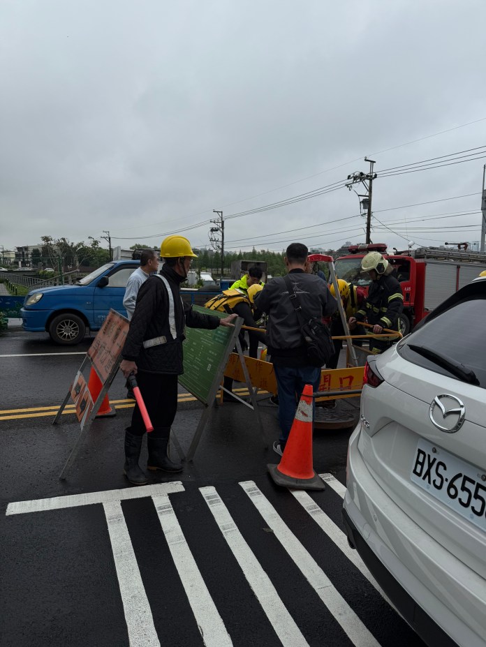 八德工人下水道內遭沖走尚未尋獲 桃園勞檢處將對雇主開罰 57 S 272449596 0
