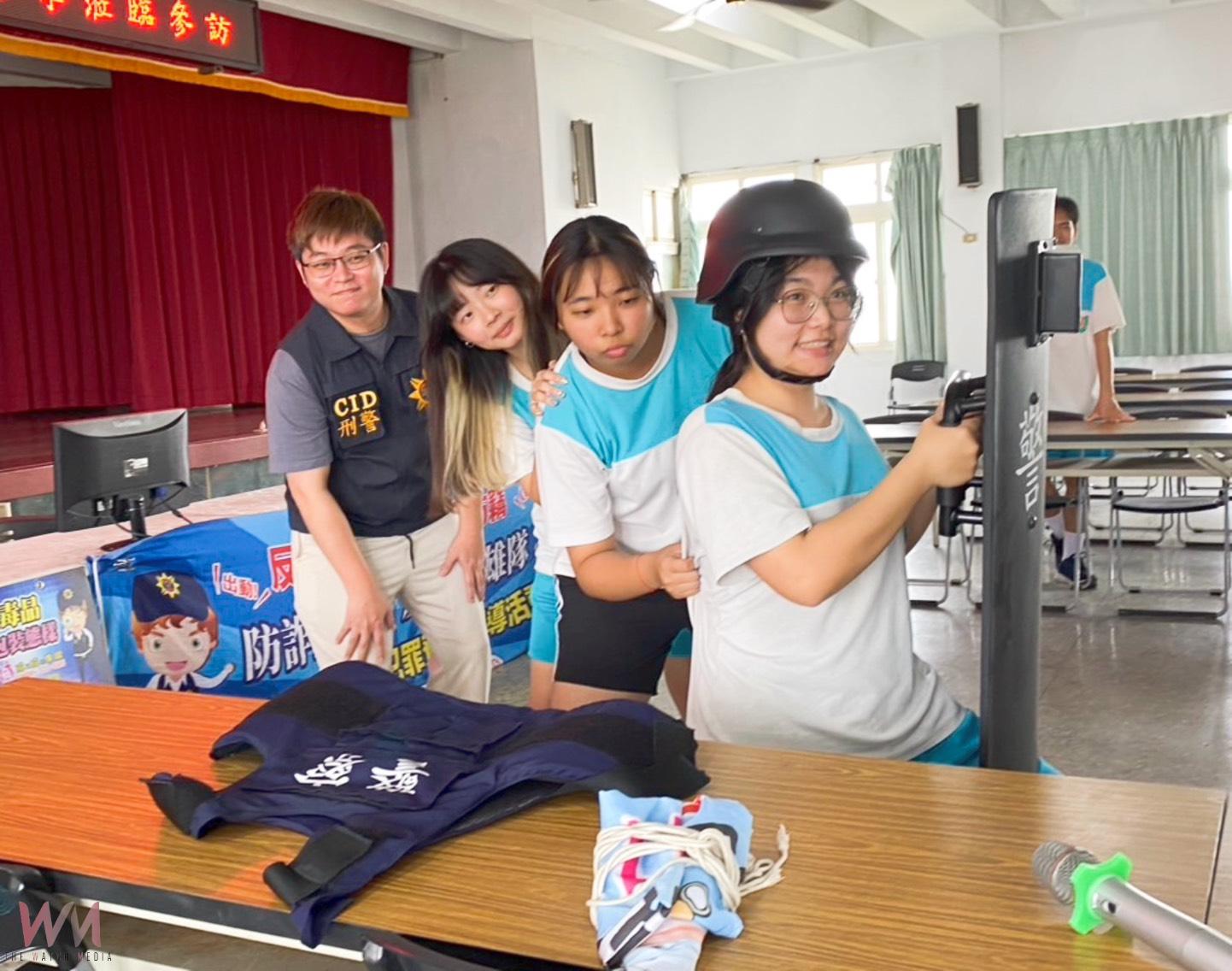 體驗警察日常辛勞 北港高中師生參訪北港警分局 - https://www.watchmedia01.com