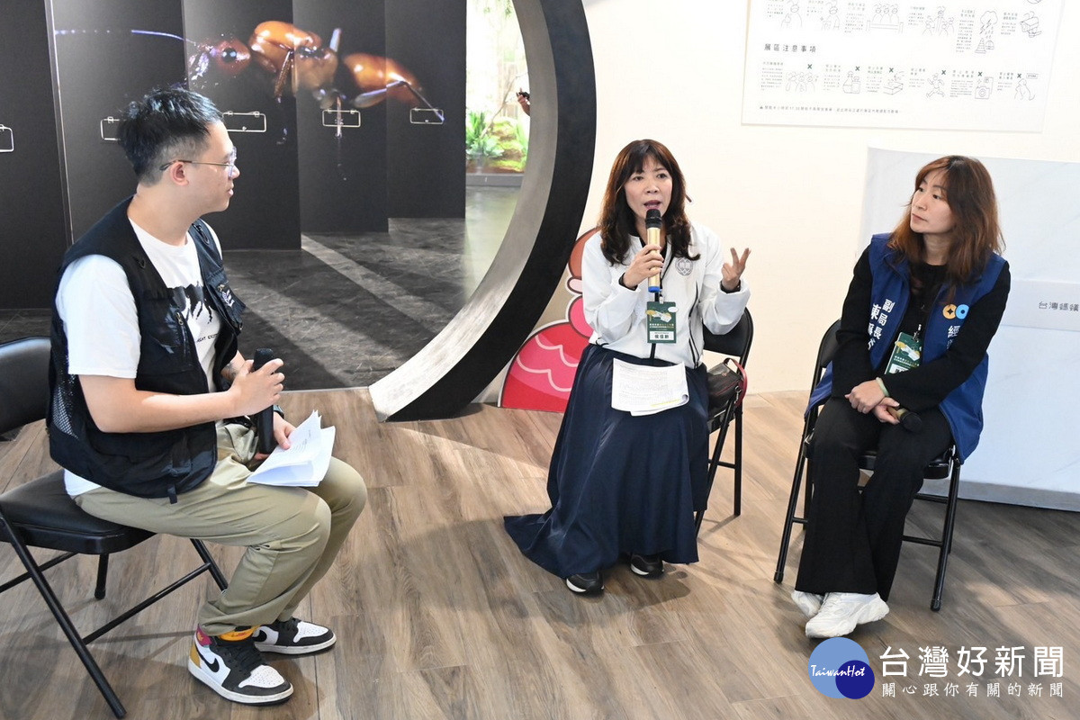 創辦人王秉誠與青年局侯佳齡局長、經發局副局長陳靜芳對談。<br /><br /> 