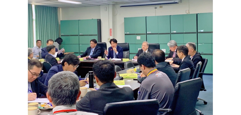 賴清德總統產業傾聽之旅率隊前進臺中 全力協助產業應對美關稅衝擊