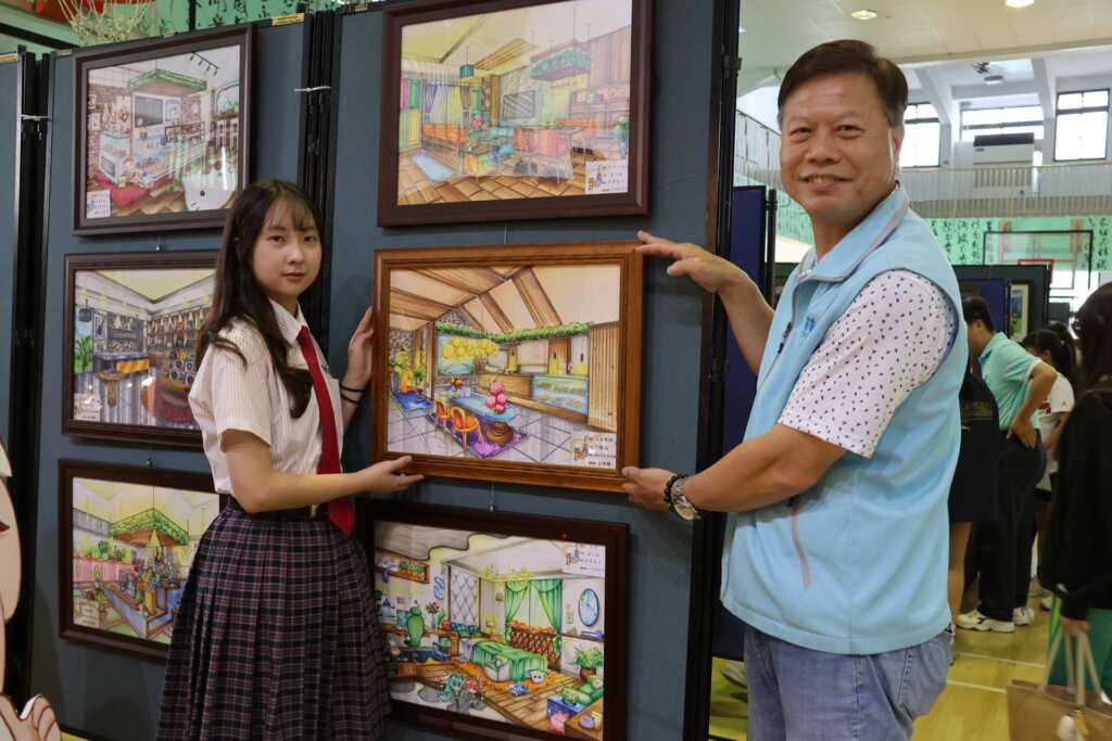 ▲員林美術設計聯展登場，五校聯手打造千件青春創作。（記者林明佑翻攝）