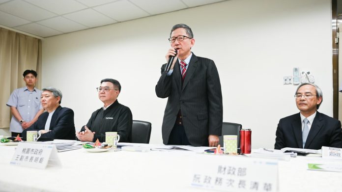 卓榮泰、張善政桃園合體 傾聽產業聲音 efe7d8d7 cd32 48b3 a9ca 7566066fc9b9 scaled