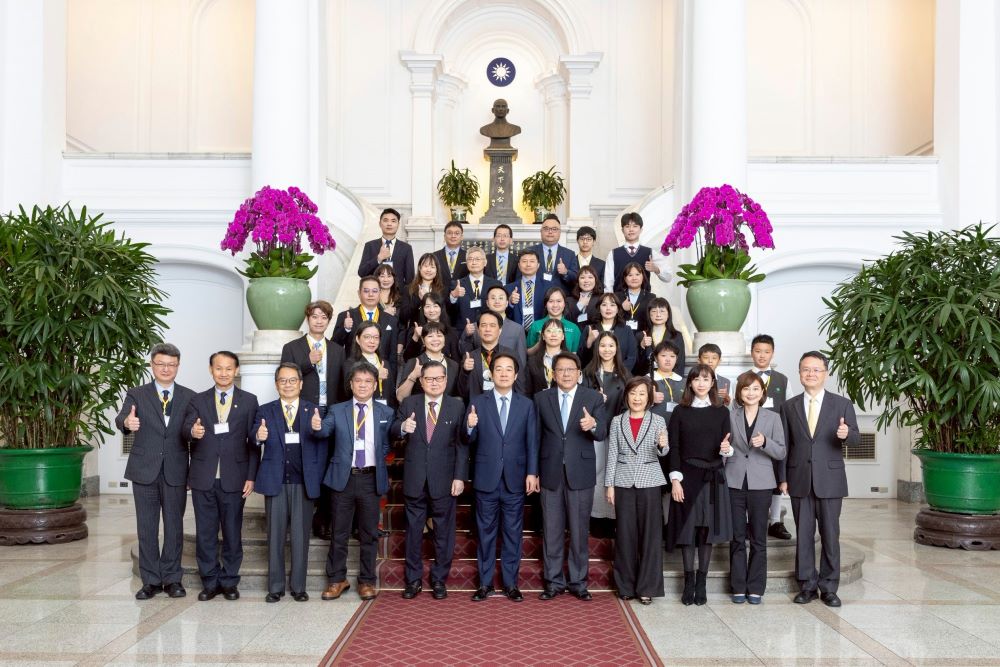《圖說》第二十屆國際傑出發明家獎全體獲獎人晉見總統並合影。〈總統府提供〉