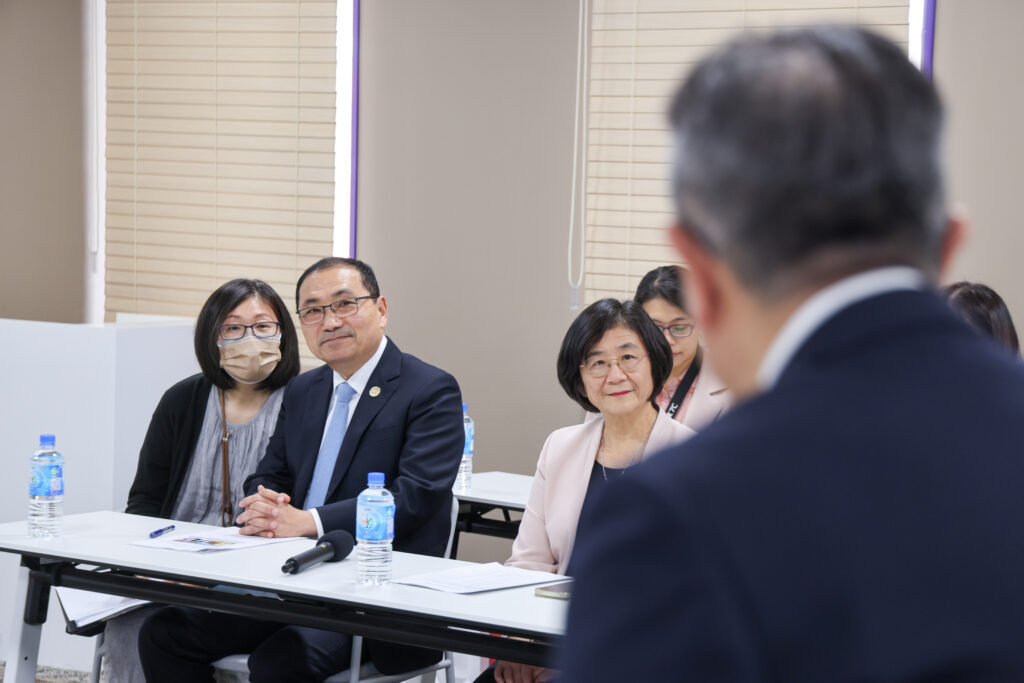 侯友宜參訪日本善光會 借鏡科技照護經驗升級新北長照