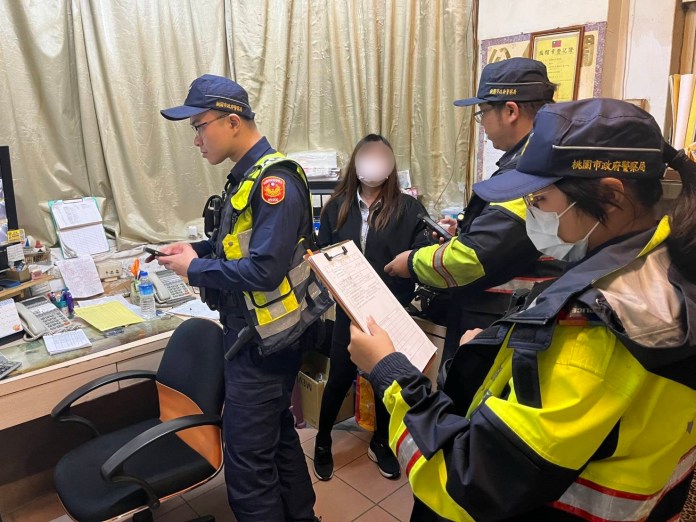 龜山警逮馬來西亞籍車手 為民守住152萬荷包 61 6A81CA90 F82D 4FED 8419 9D837F23B103