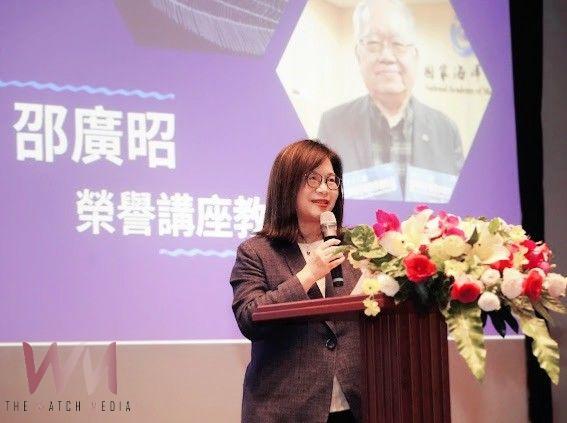 用科學照亮政策的燈塔　管碧玲頒發「海洋一等專業獎章」表彰邵廣昭貢獻 - https://www.watchmedia01.com