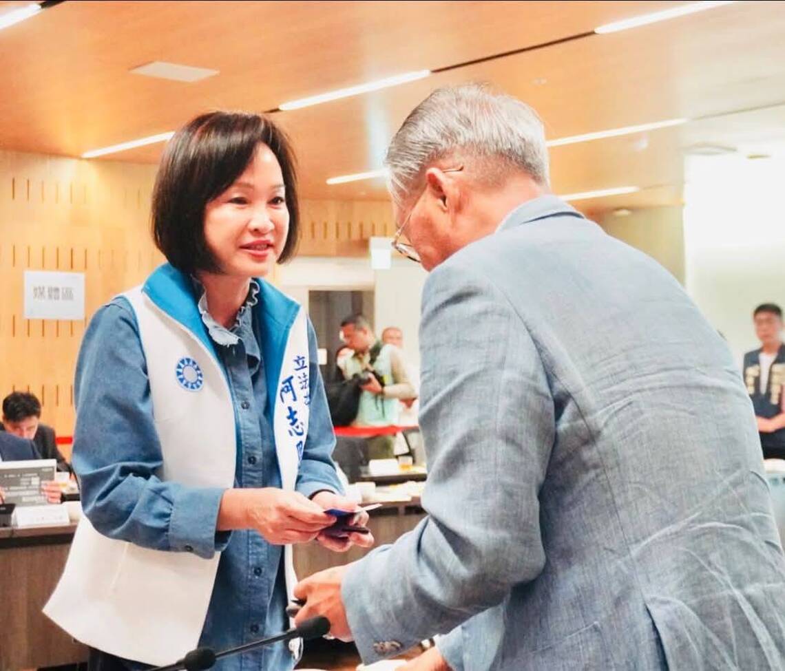 漾新聞|美對等關稅開戰 柯志恩當面向卓榮泰建言