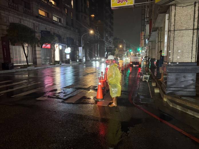 強降雨致桃園多區積水 市府啟動災害應變積極應對 73 1 6