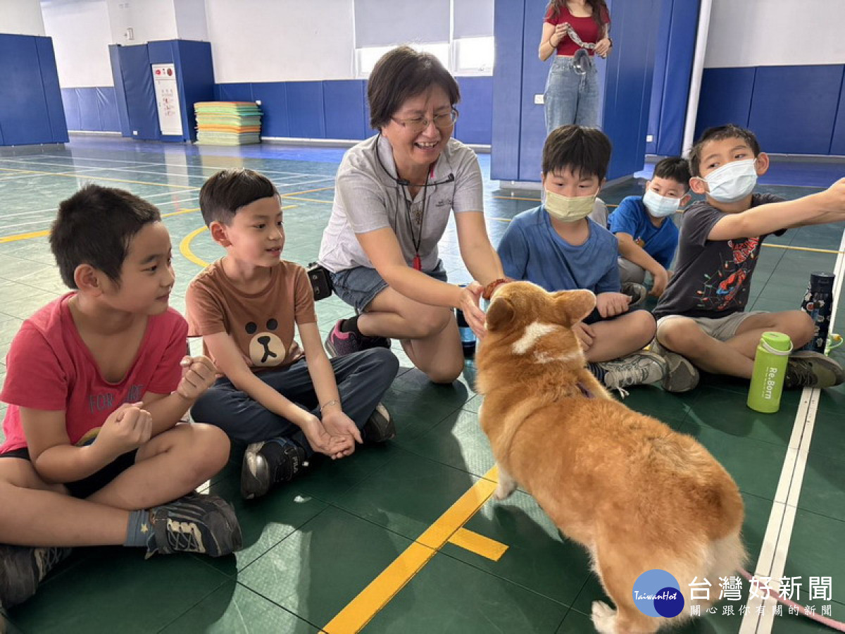 ▲高市動保處與高市教育局合作推動「動物保護教育暨環境教育融入在校推廣主題課程」。