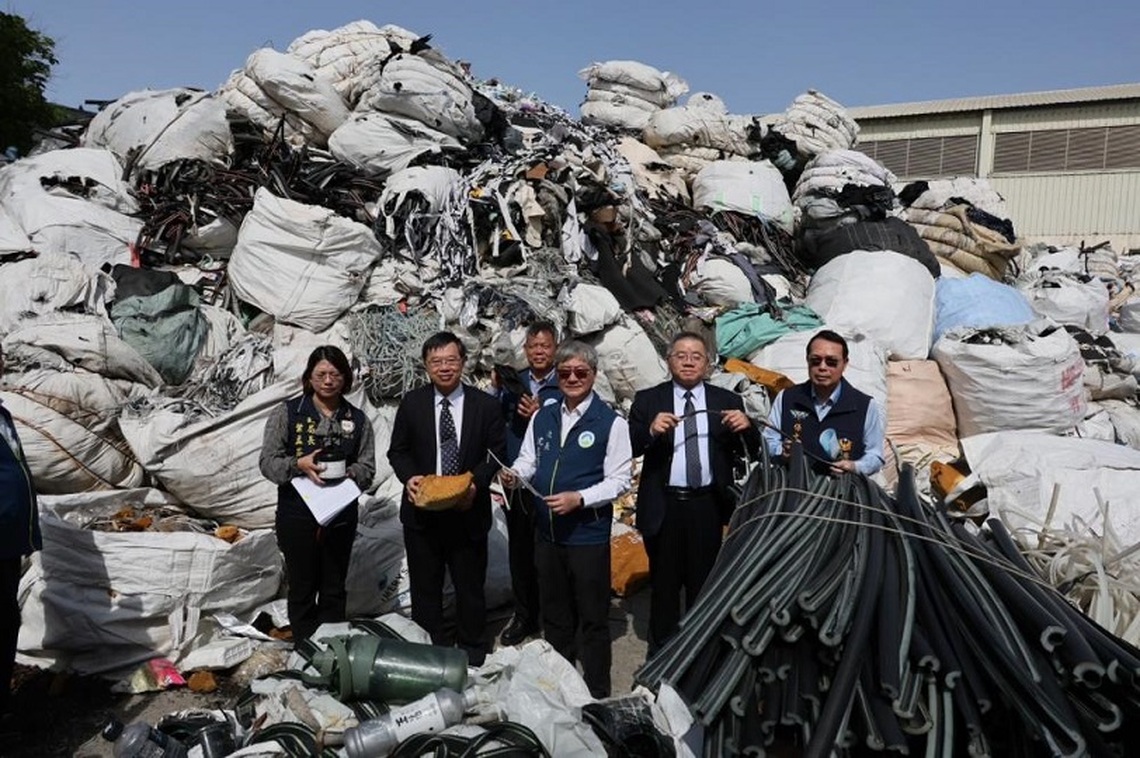 檢警環聯手破獲非法棄置及出口廢塑膠逾萬噸 查扣犯罪所得近4億元