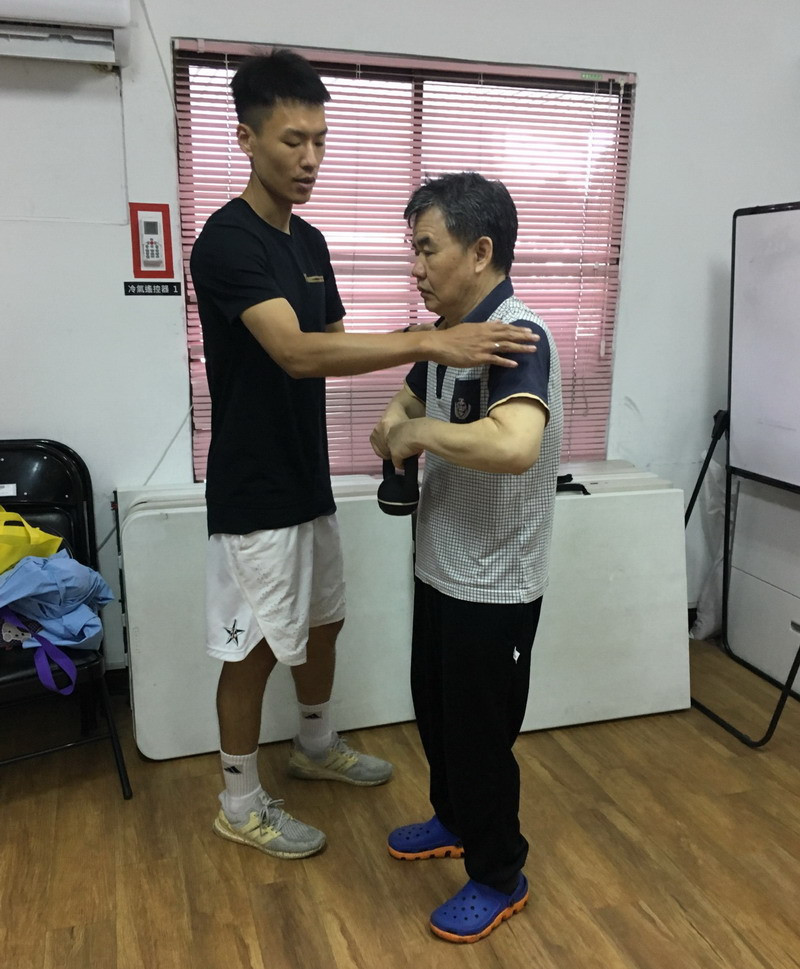 ▲高市府重重建視覺障礙者「視」界，讓視覺障礙者生活活出「睛」彩。