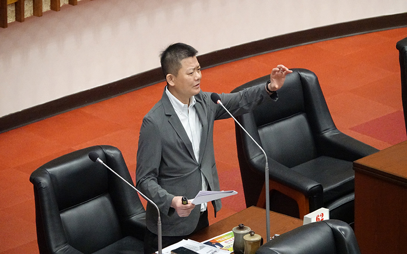 高雄都更進度墊底 副議長曾俊傑促市府加速重建保障居安