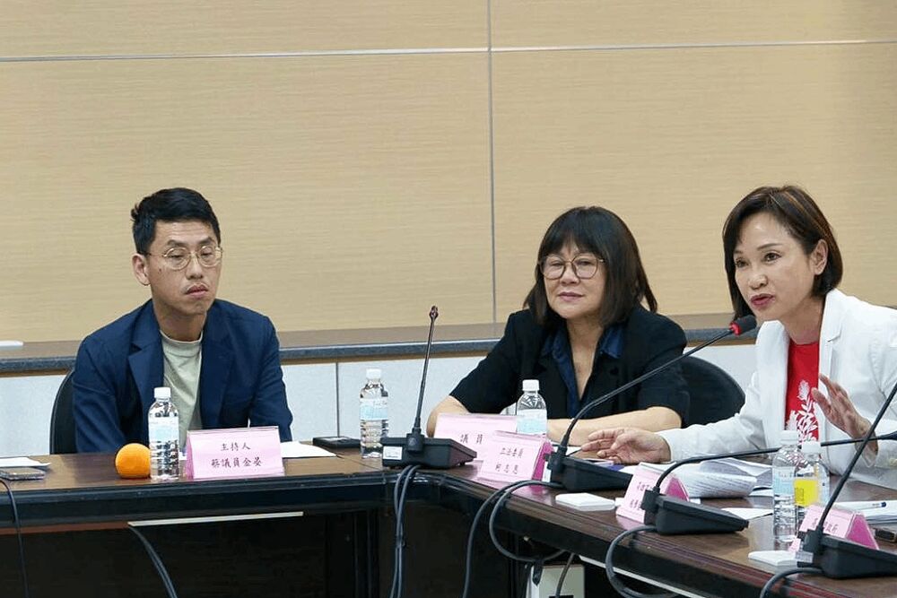 美關稅政策高度衝擊台產業 柯志恩:政府應加緊帶領業者開拓新市場 225 照片來源:柯志恩臉書