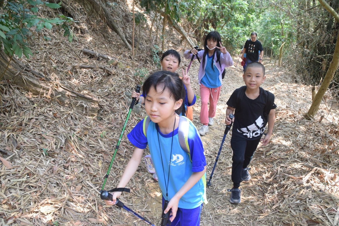 免去紙筆測驗 月美國小期中考上山去!登山生火學生活技能