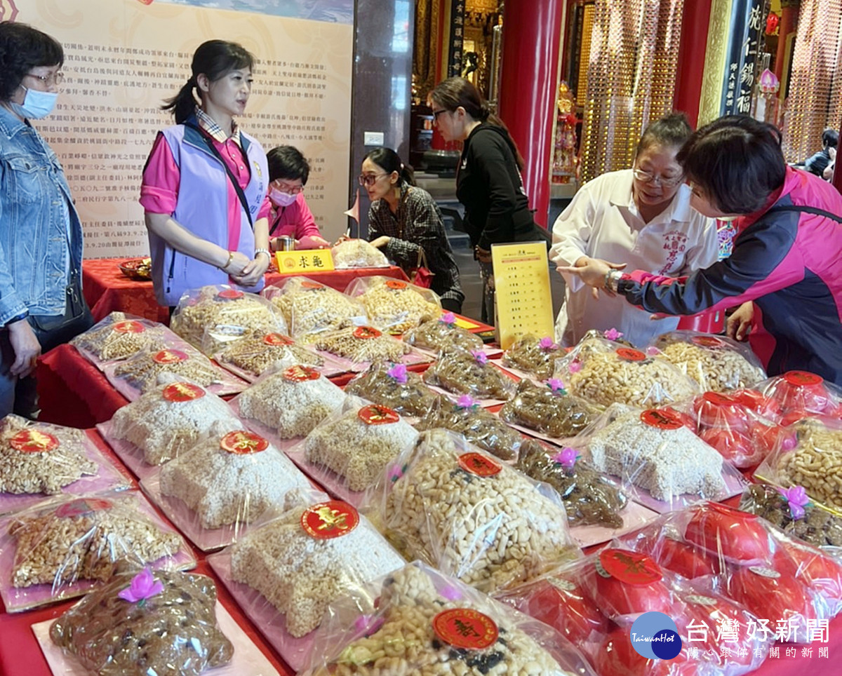 農曆三月瘋媽祖園慈護宮祈福遶境 桃警呼籲留意交管