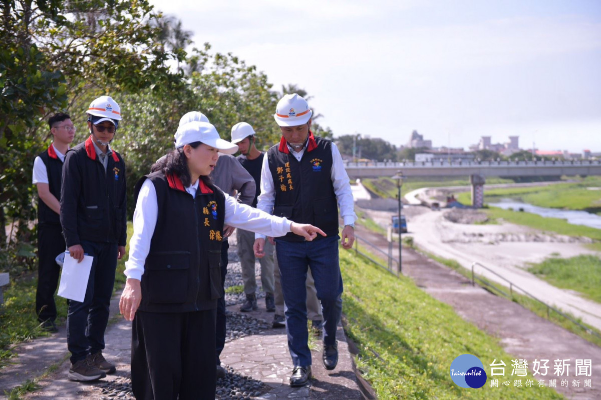 徐榛蔚會勘美崙溪左菁華護岸新建引道串連工程　打通美崙溪、尚志路任督二脈