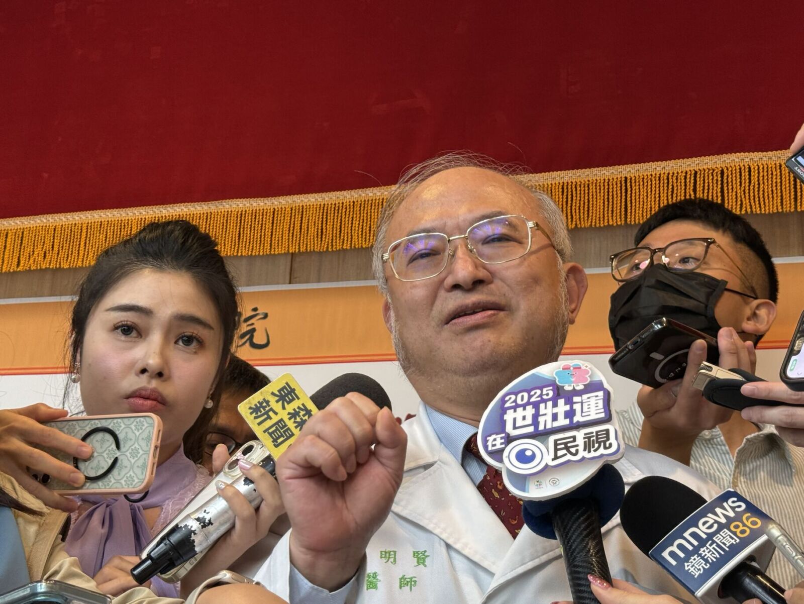 不漲掛號費、不限號 台大院長再開砲「健保新制」恐爆醫療人球！ 215