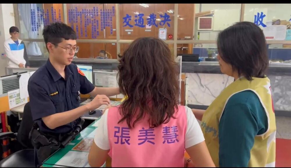 錯誤連署書遭冒名散佈 張美慧偕花蓮罷團告發違反選罷法 224 錯誤連署書遭冒名散佈 張美慧偕花蓮罷團告發違反選罷法 223