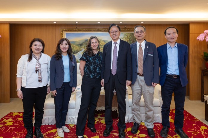 張善政與駐台北以色列代表會面 盼開創更多合作可能 38 S 58638408 0