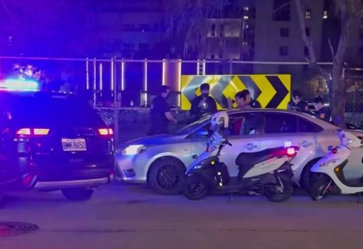 自小客車違停於路口            西屯警盤查抄出毒品