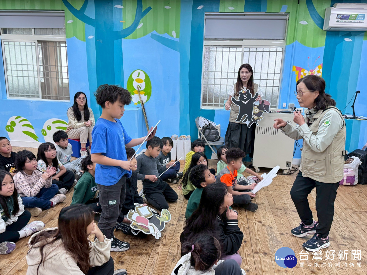 石磊國小「青廉誠信×愛林護林」宣導。(林業保育署新竹分署提供)
