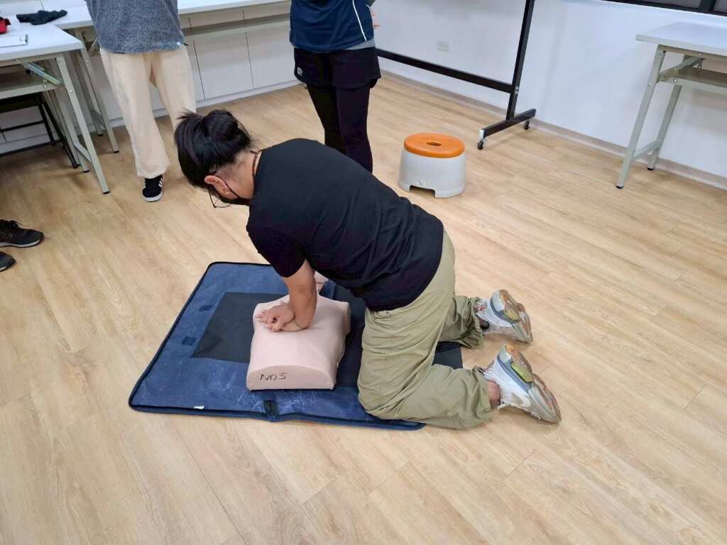 照顧服務員實作課程-急救概念