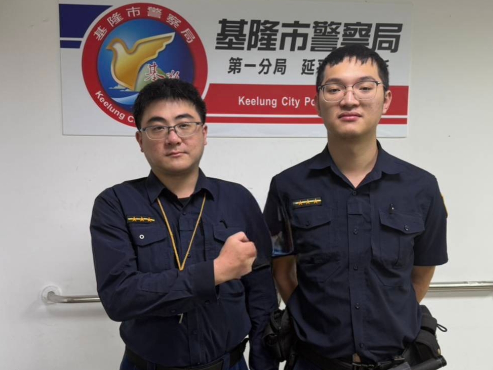失智翁徘徊店家內  暖警見狀關懷陪同返家