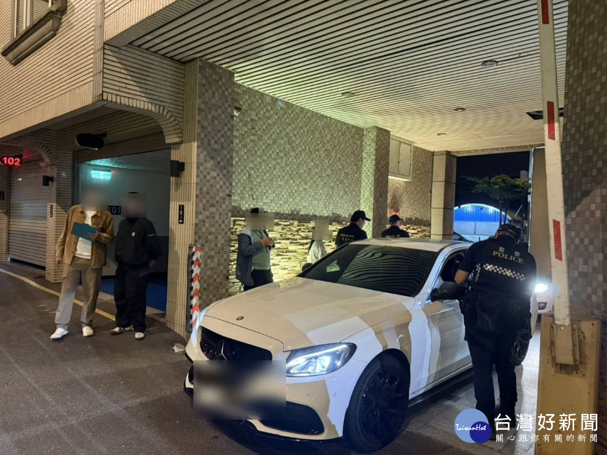 蘆竹警攜手市府團隊,雷霆掃蕩守護青少年安全。