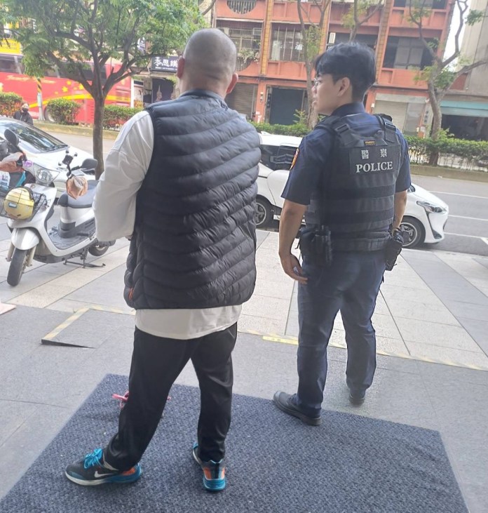 周潤發、劉德華私訊借錢?楊梅男險遭詐團騙7萬 59 S 74244147