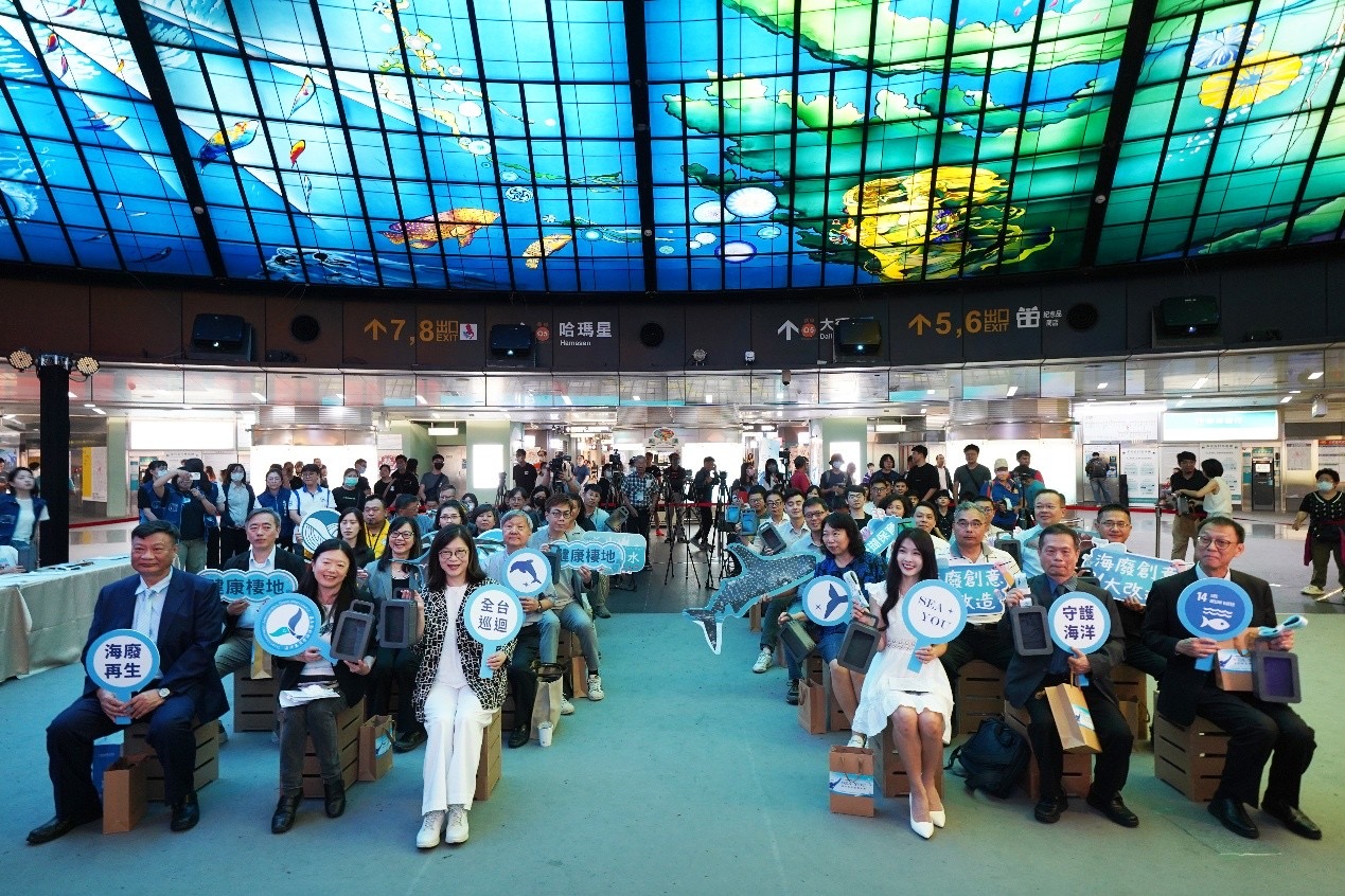 海保署「SEA YOU」全國巡展啟航! 管碧玲偕海洋保育大使小嫻共倡海洋永續