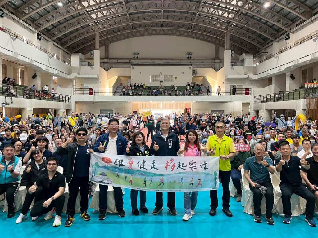 ▲高雄市2025五一系列首發「雄愛健走，移起樂活」活動，19日於高雄市立福誠高中體育館及前鎮河畔盛大舉行。（高雄市勞工局提供）