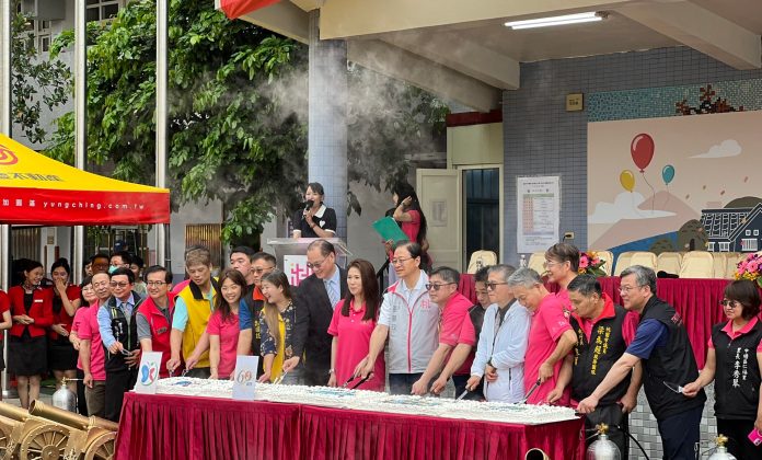 富台國小60周年校慶登場 戰鼓隊、啦啦隊接力炒熱氣氛 84 S 30498834 scaled