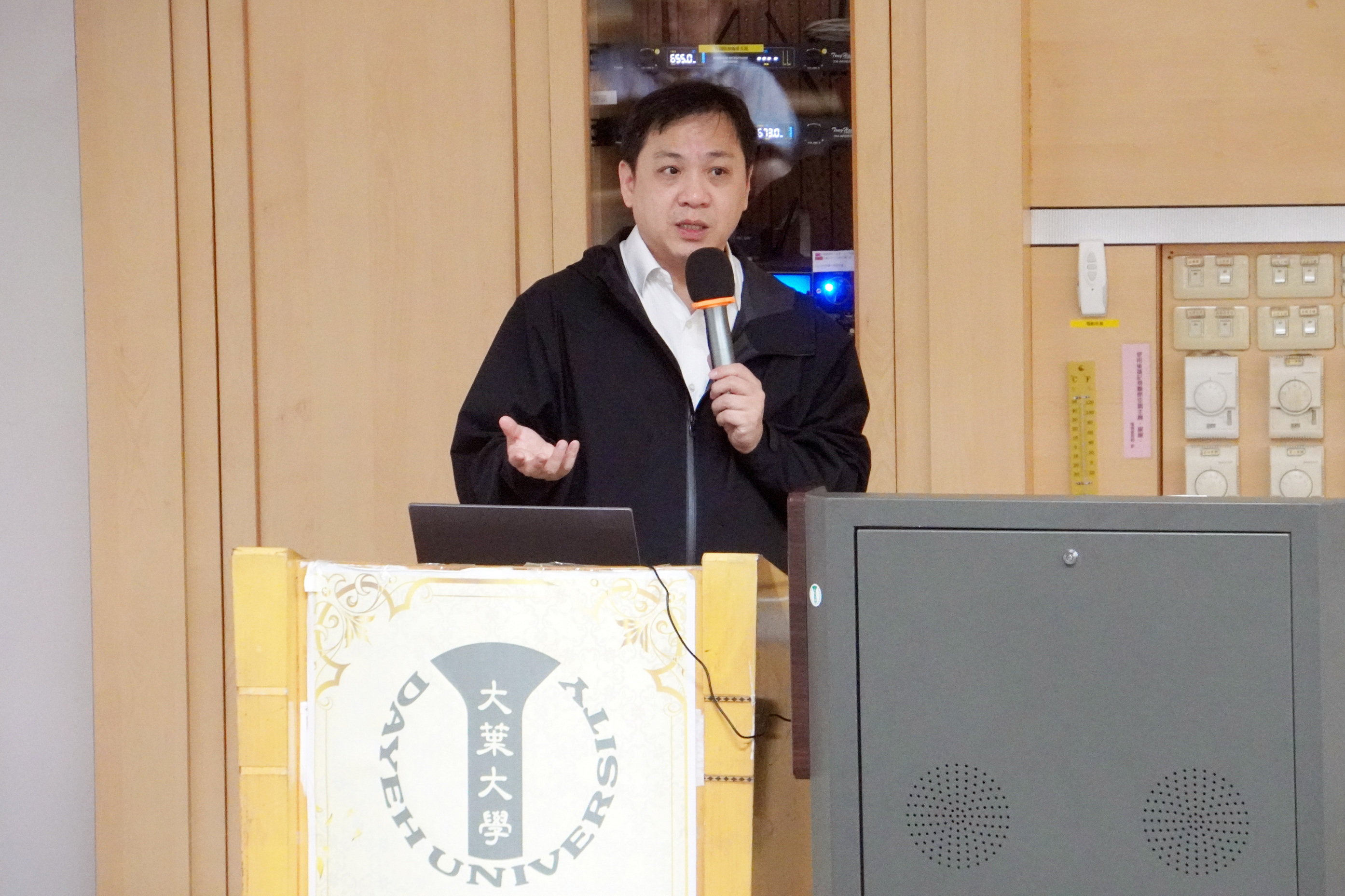 面對人力短缺與災害挑戰　大葉大學攜手業界打造消防工程數位化新藍圖 - https://www.watchmedia01.com