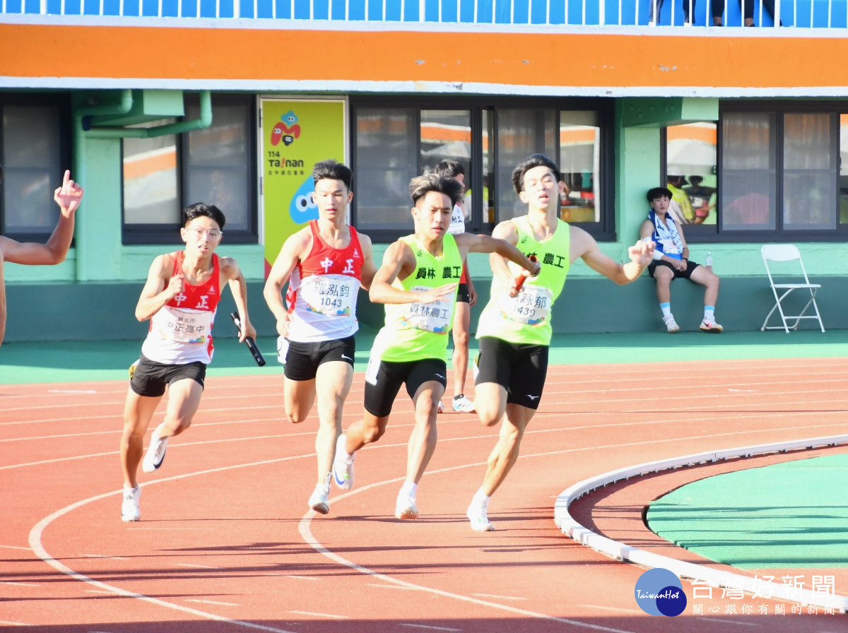 彰化縣田徑隊戰全中運首奪5金10銀12銅,縣長王惠美前往加油打氣。圖/彰化縣政府提供