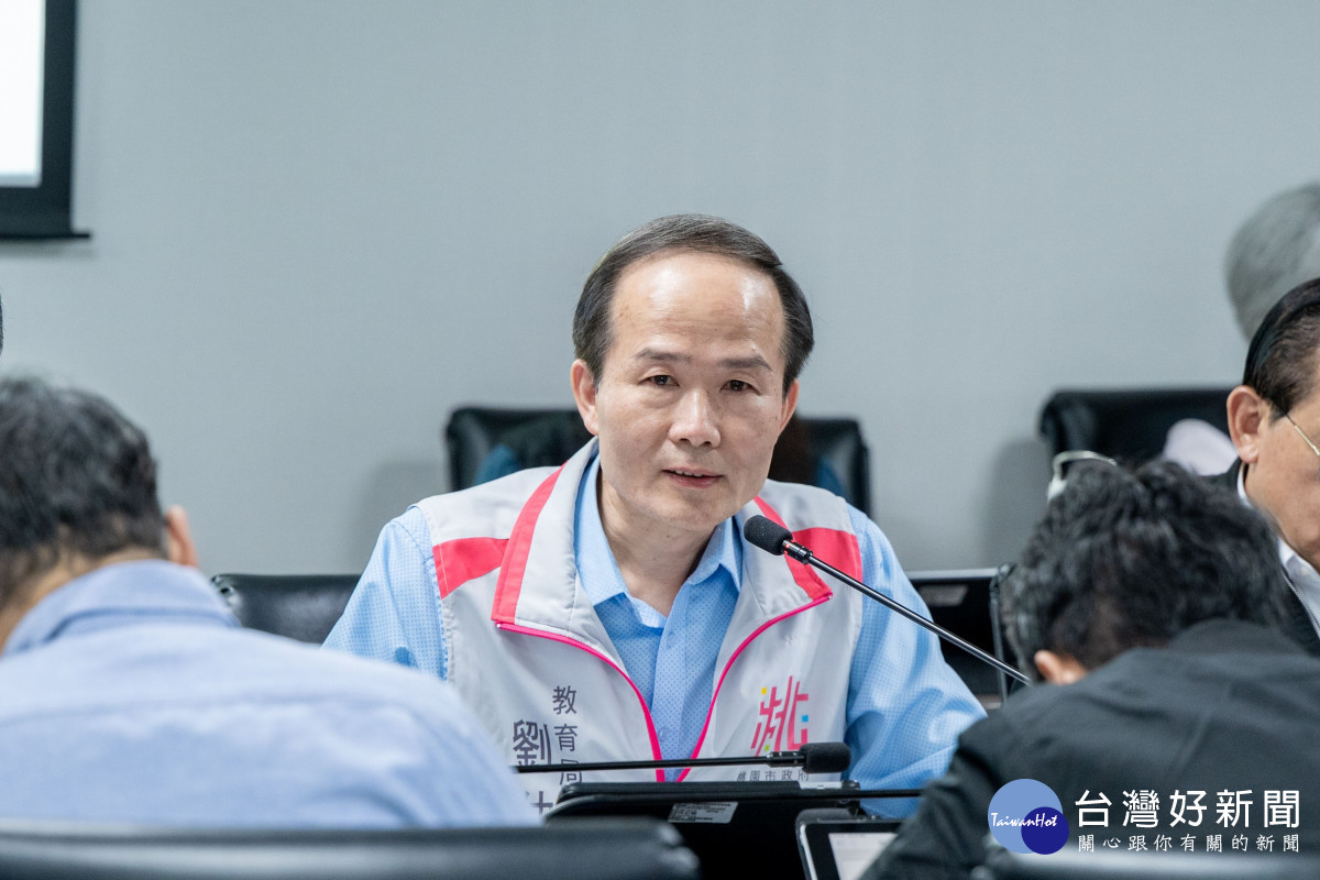 教育局劉局長補充說明。