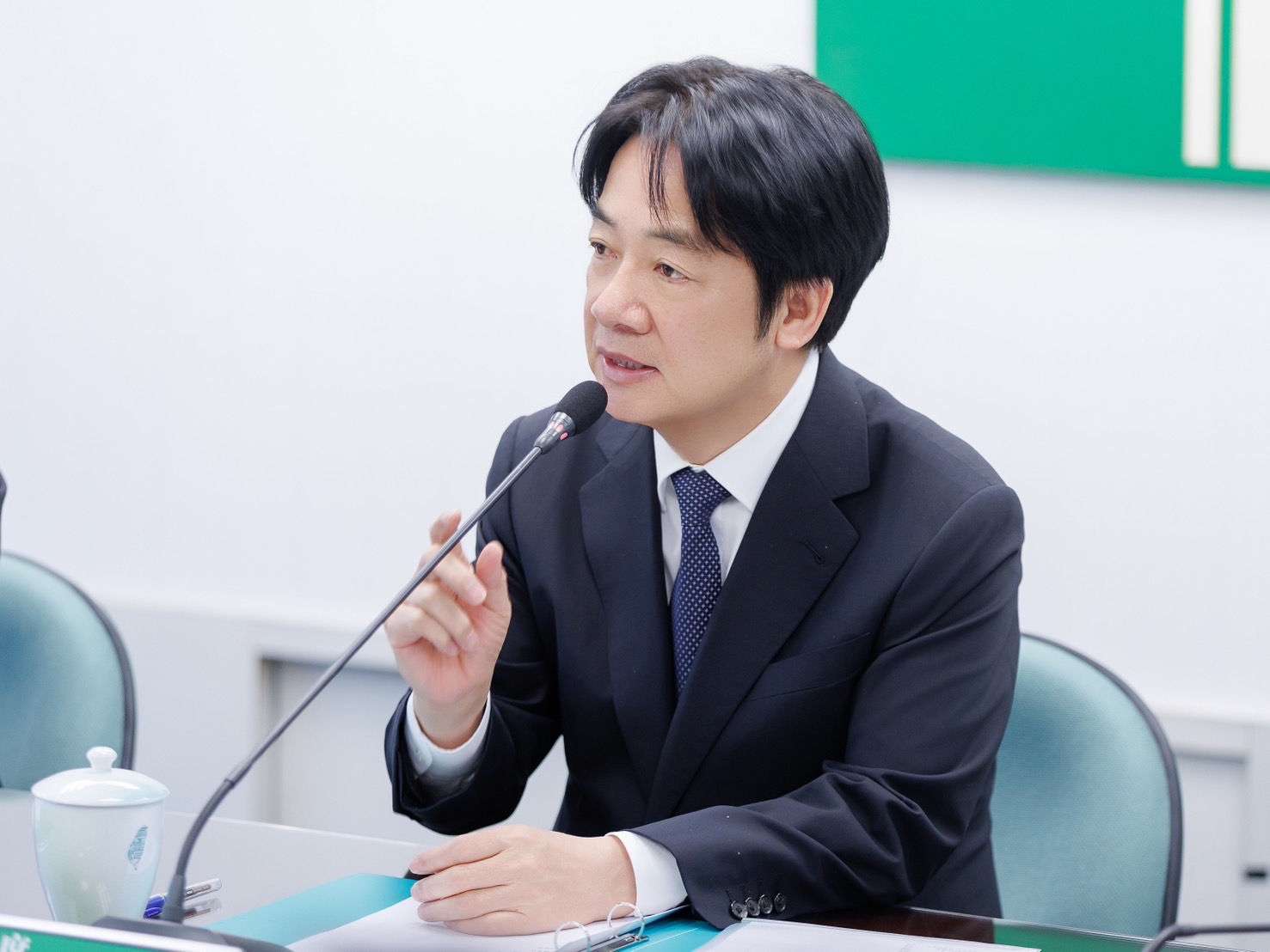 賴清德強調團結應對關稅挑戰 全力支持產業發展 222 賴清德強調團結應對關稅挑戰 全力支持產業發展 221
