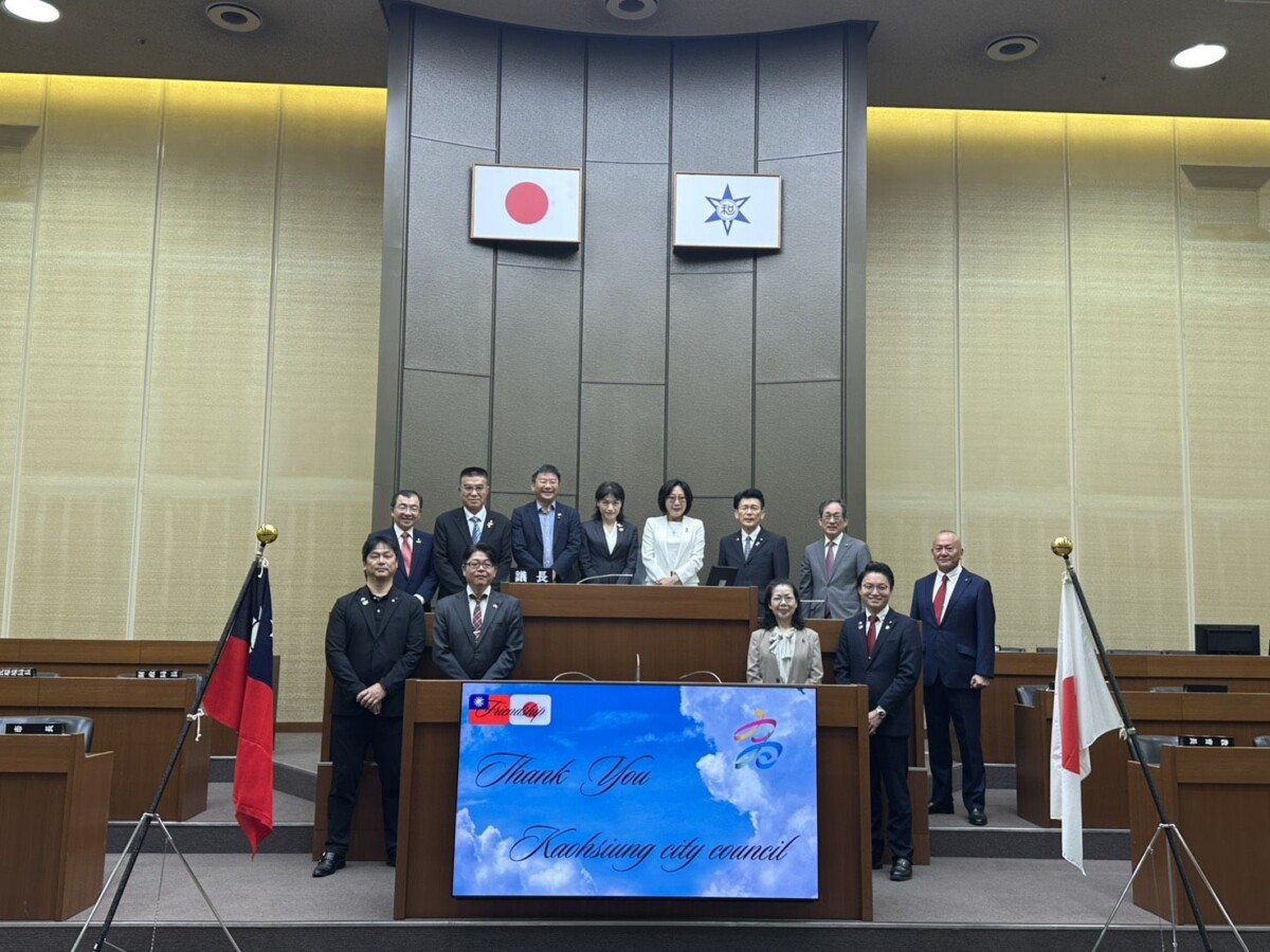 ▲台日議會情誼再升溫,康裕成赴和歌山深談智慧城市與文化交流。