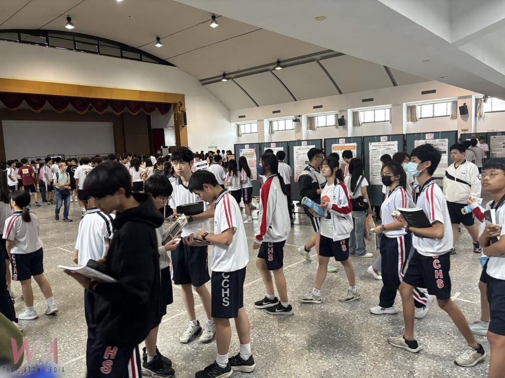 自主學習就像碩班論文發表 精誠中學超前佈署展現學習硬實力 - https://www.watchmedia01.com