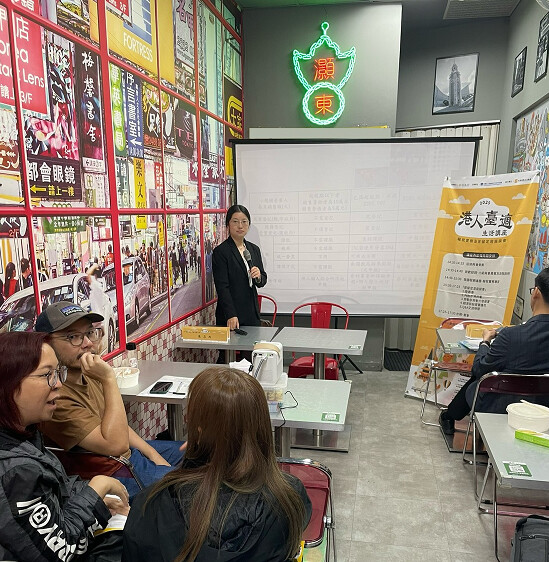 ▲楊慧敏會計師分享報稅實務經驗。
