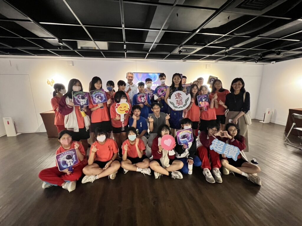 文化藝廊曹筱玥、鄭世安雙個展精彩登場!邱臣遠代理市長邀市民感受科技與歷史交匯的藝術饗宴 34 S 37527982