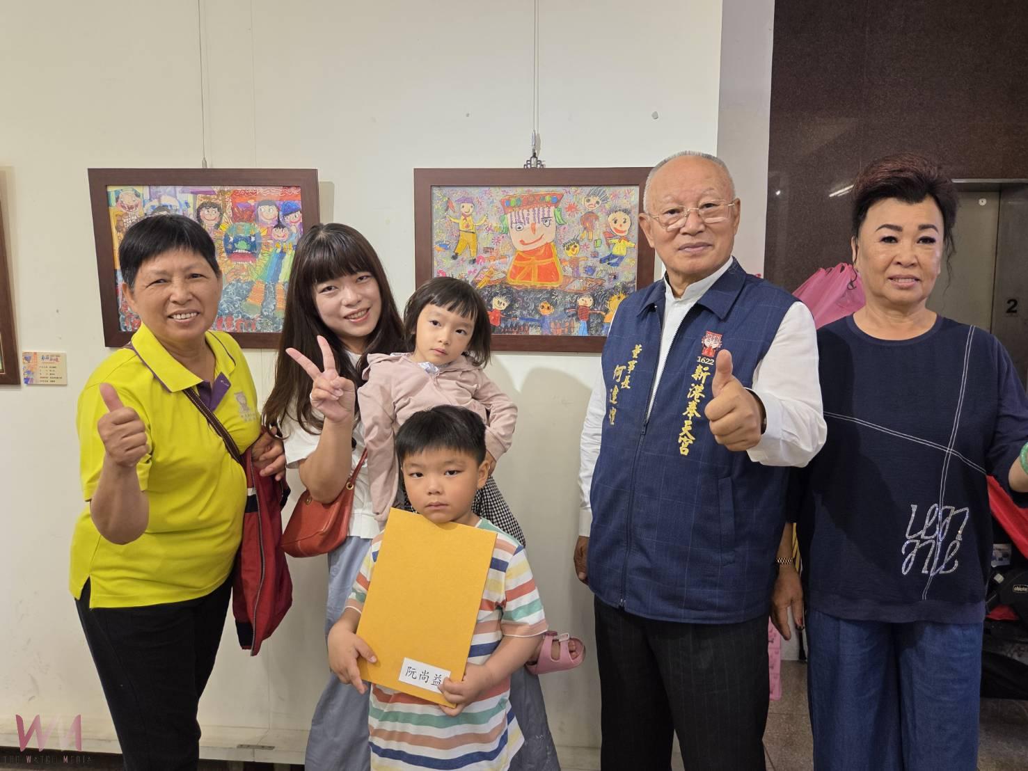 五縣市學童彩繪新港宗教藝術 「藝窺新境」奉天宮開展 - https://www.watchmedia01.com
