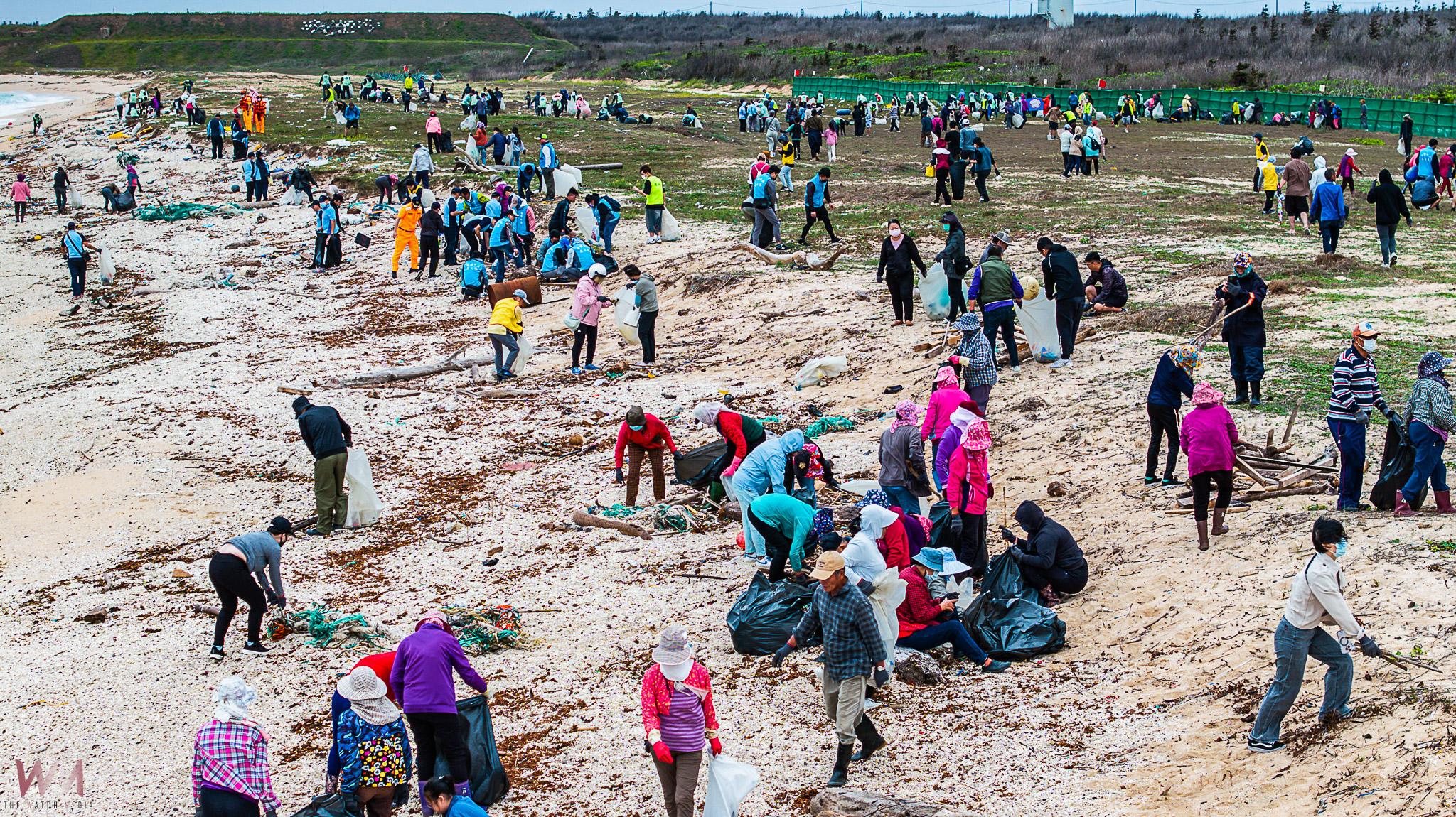 響應世界地球日 澎湖800人熱血春季大淨灘 為地球盡一份心力 - https://www.watchmedia01.com