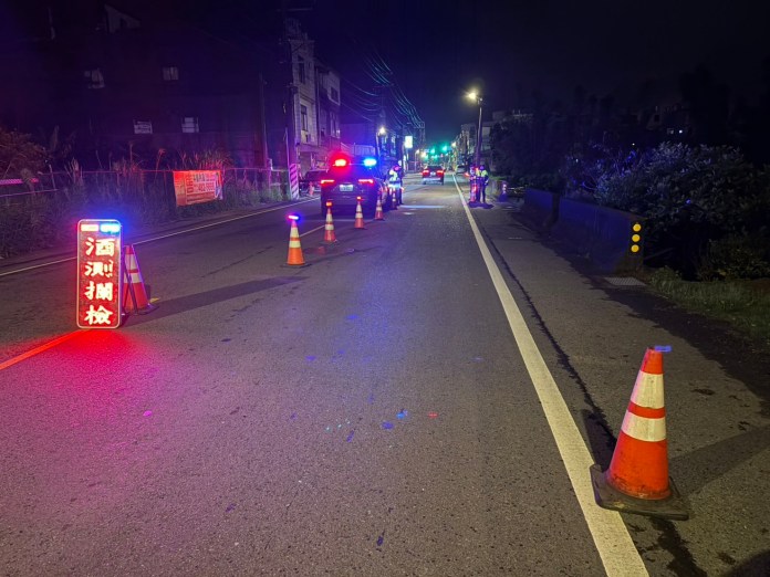 楊梅警維持轄區治安平穩 86警力雷霆出擊遏止犯罪 52 S 74277353