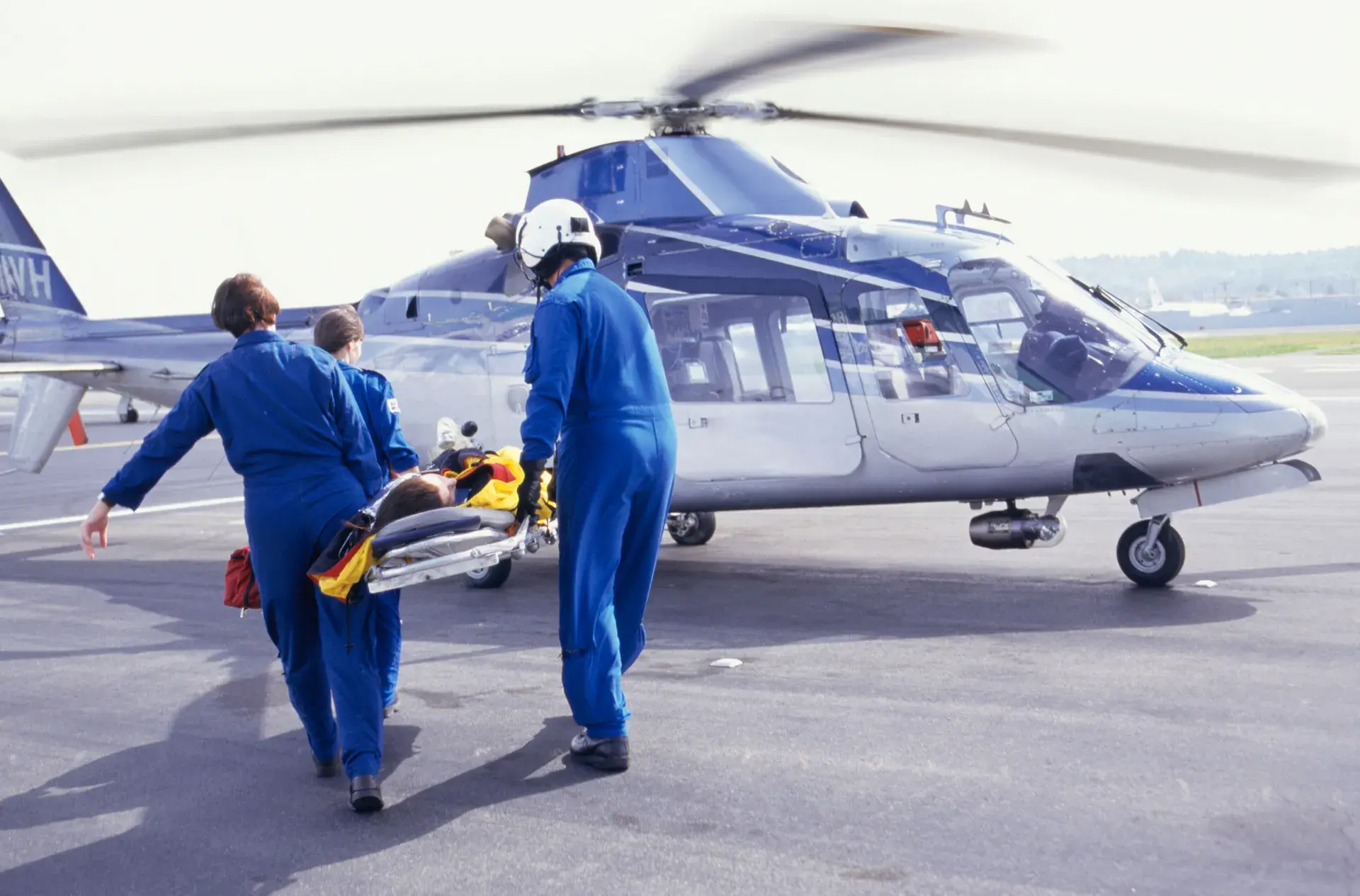 2025安達產險旅平險文章 Emergency Helicopter Airlifts After Accident