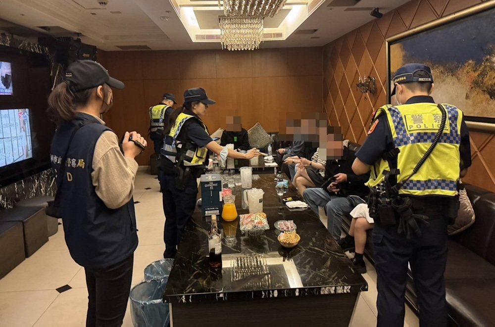 失聯移工裝傻被識破 假日掃𣿴8次雷霆除暴查獲230件刑案 228 cnews204250428a01