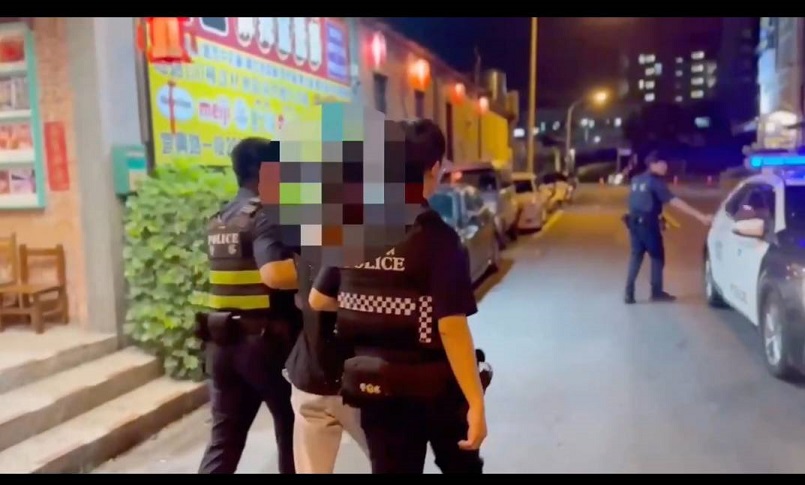 ▲宜蘭分局將涉嫌藏毒駕車逃逸男子移送法辦。