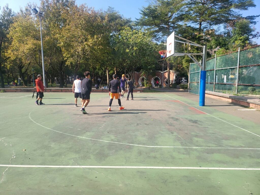 新北市中和區中和公園籃球場運動天幕興建工程
